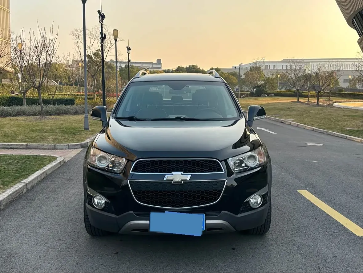 2014 Chevrolet Captiva 2.4L 167HP L4 6AT,autocango,china used car exporter,china ev exporter,chinese used car exporter,chinese used ev exporter