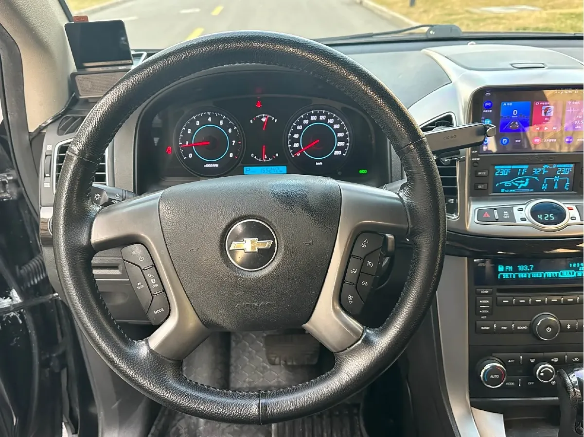 2014 Chevrolet Captiva 2.4L 167HP L4 6AT,autocango,china used car exporter,china ev exporter,chinese used car exporter,chinese used ev exporter