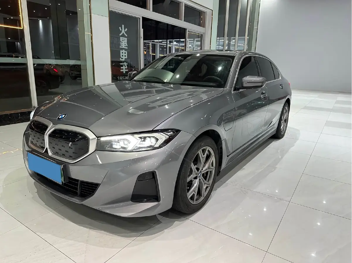 2022 BMW i3 BEV 70KWH