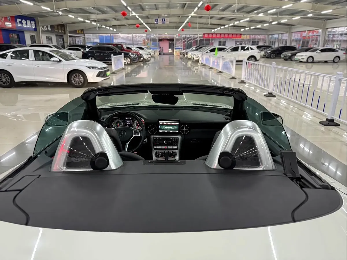 2011 Mercedes-Benz SLK Class 1.8T 184HP L4 7AT,autocango,china used car exporter,china ev exporter,chinese used car exporter,chinese used ev exporter