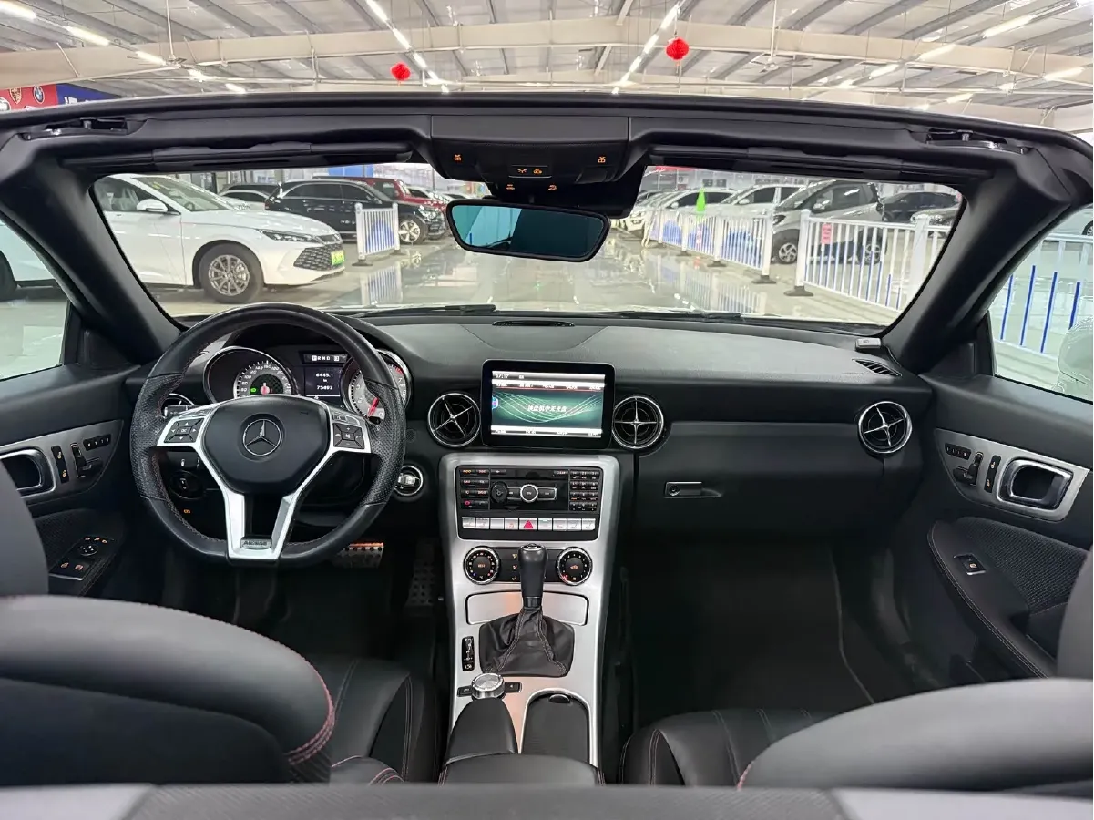 2011 Mercedes-Benz SLK Class 1.8T 184HP L4 7AT,autocango,china used car exporter,china ev exporter,chinese used car exporter,chinese used ev exporter