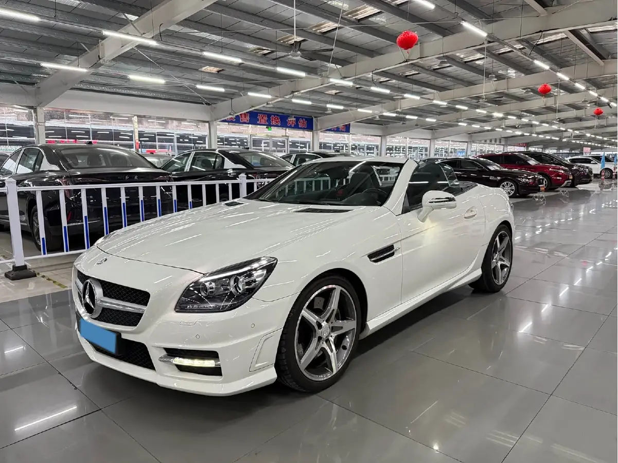 2011 Mercedes-Benz SLK Class 1.8T 184HP L4 7AT