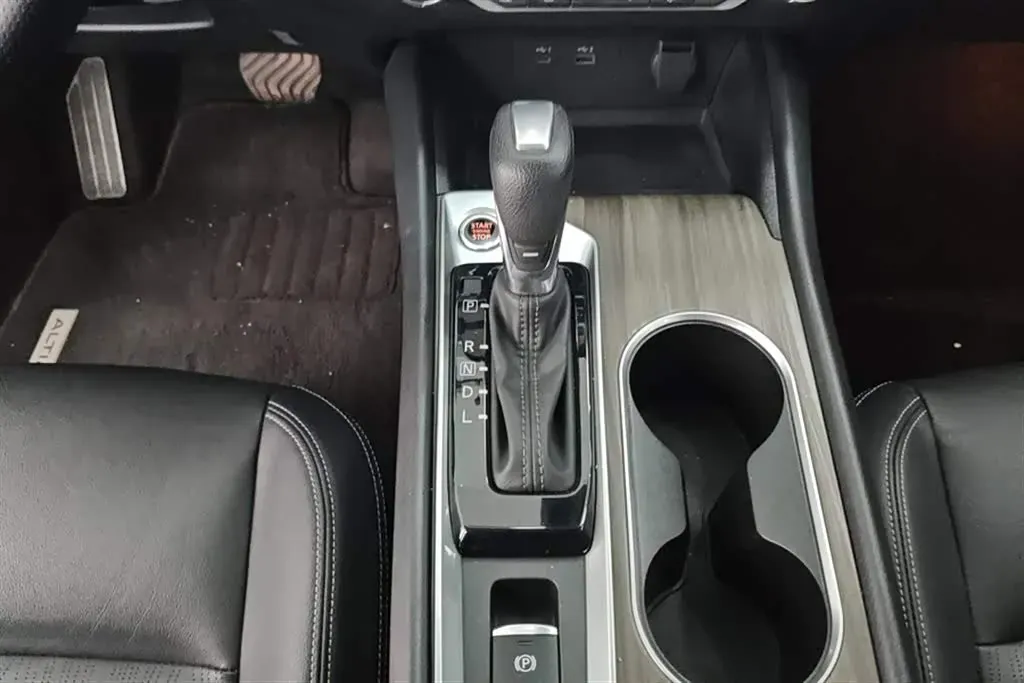 2021 Nissan Teana 2.0L 156HP L4 CVT,autocango,china used car exporter,china ev exporter,chinese used car exporter,chinese used ev exporter