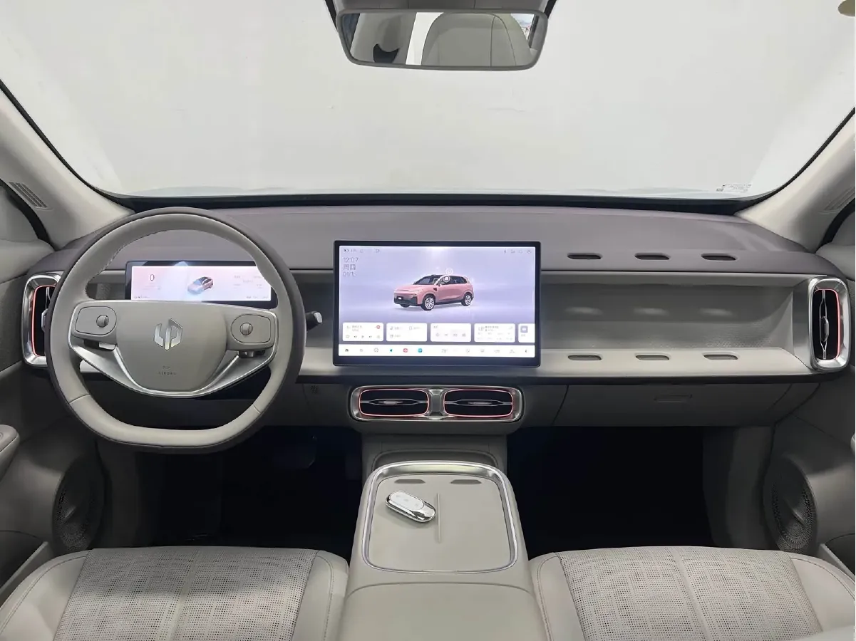 2025 Leapmotor B10 BEV 56.2KWH,autocango,china used car exporter,china ev exporter,chinese used car exporter,chinese used ev exporter