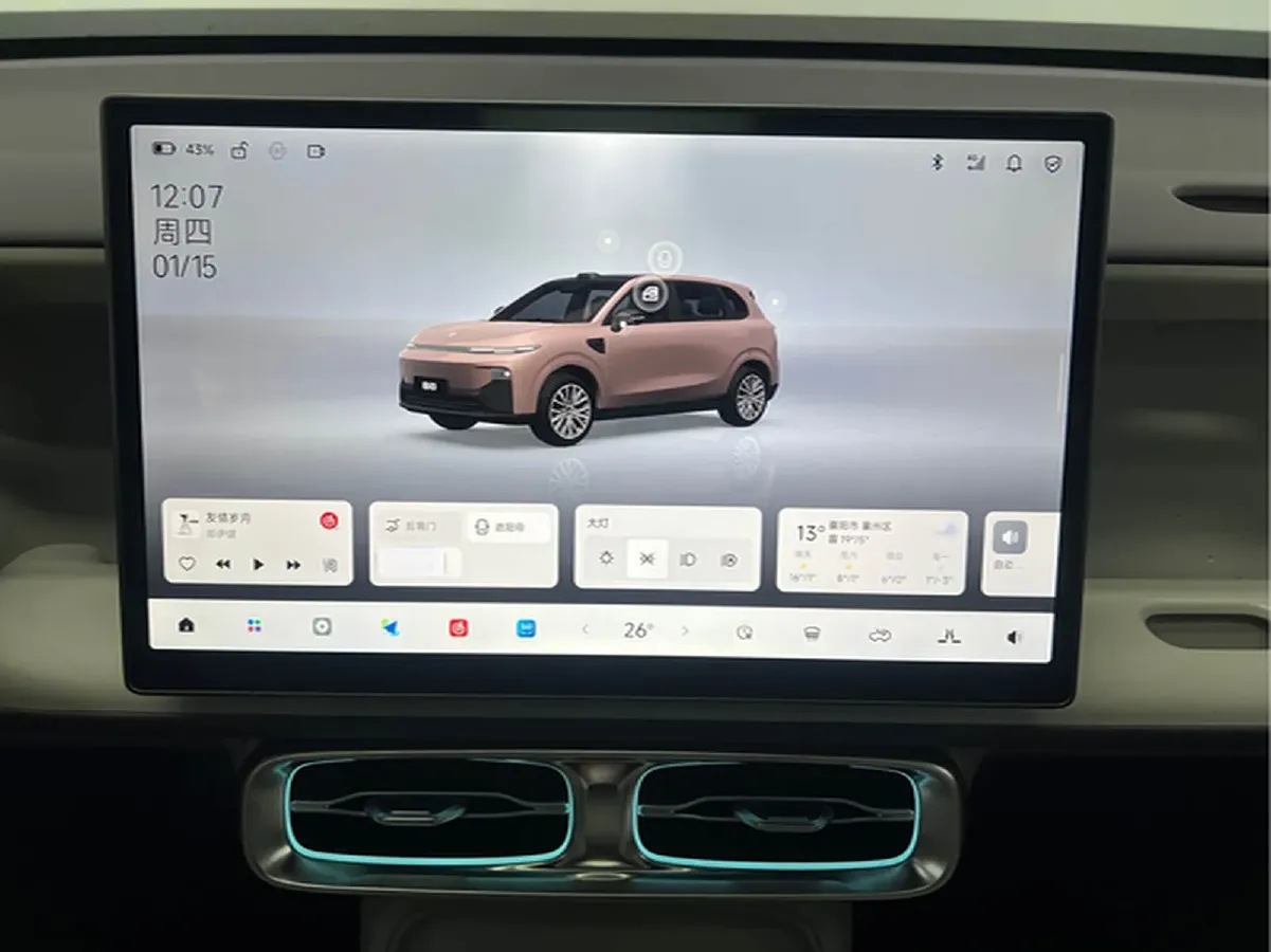 2025 Leapmotor B10 BEV 56.2KWH,autocango,china used car exporter,china ev exporter,chinese used car exporter,chinese used ev exporter