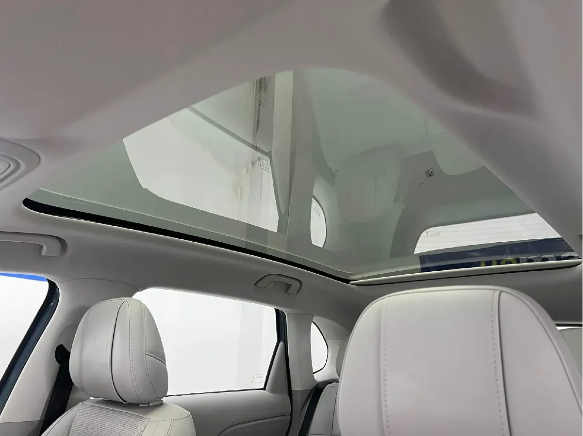 2025 Leapmotor B10 BEV 56.2KWH,autocango,china used car exporter,china ev exporter,chinese used car exporter,chinese used ev exporter