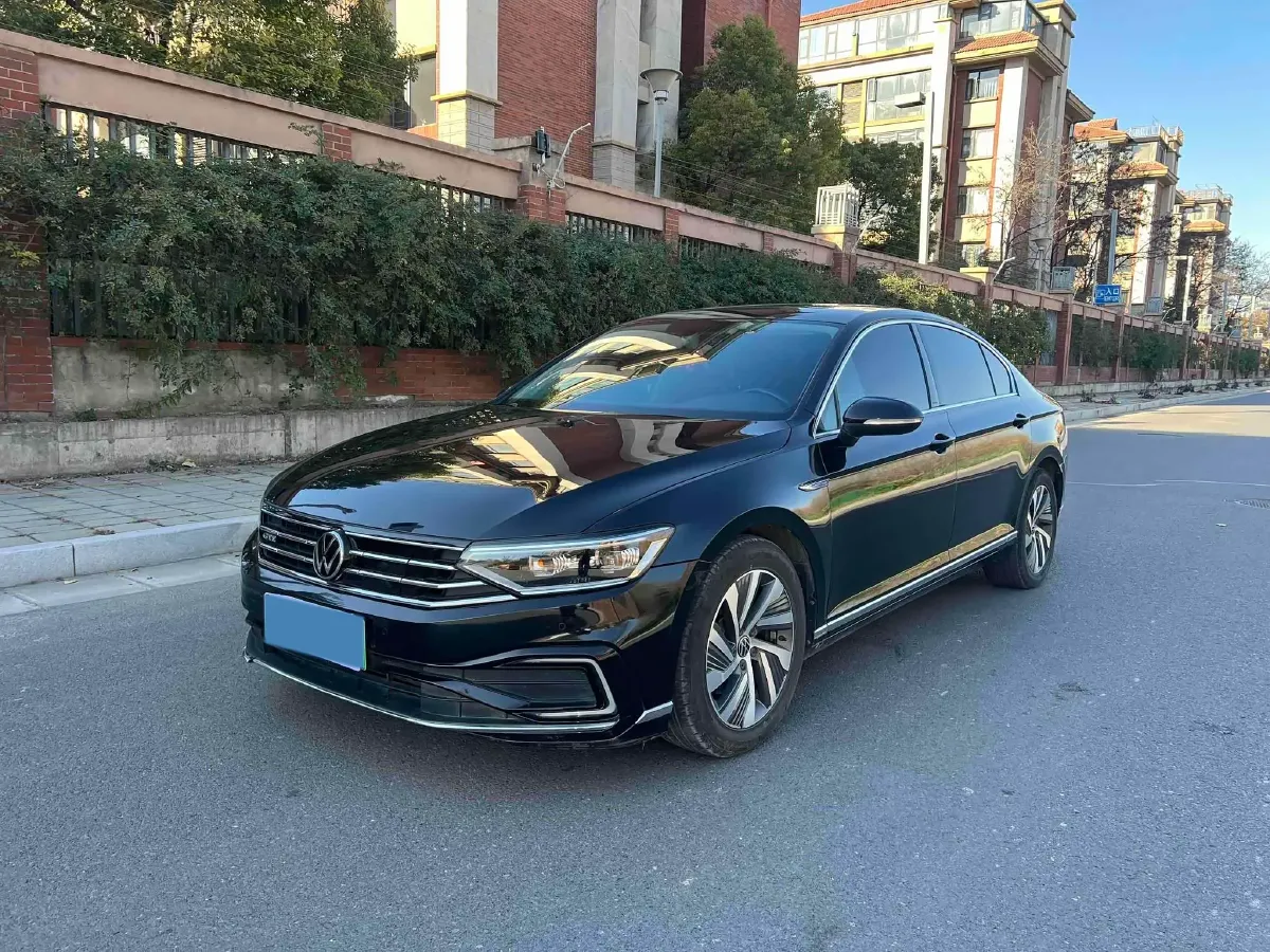 2022 Volkswagen Magotan GTE 1.4T 150HP L4 6DCT PHEV 13KWH,autocango,china used car exporter,china ev exporter,chinese used car exporter,chinese used ev exporter