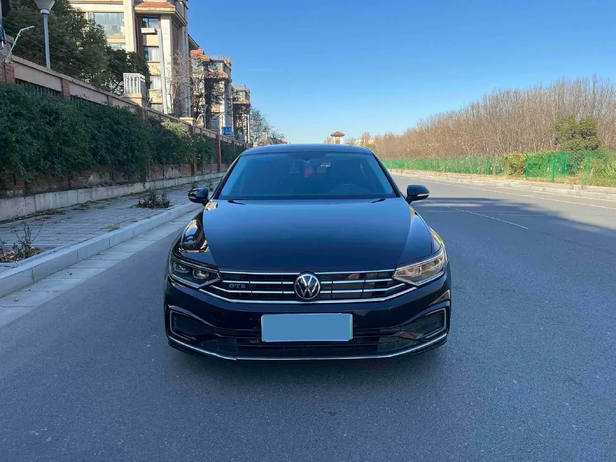 2022 Volkswagen Magotan GTE 1.4T 150HP L4 6DCT PHEV 13KWH,autocango,china used car exporter,china ev exporter,chinese used car exporter,chinese used ev exporter
