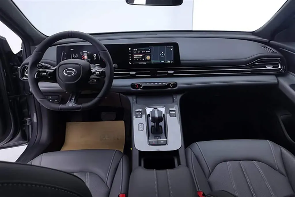 2024 GAC Trumpchi Empow 1.5T 177HP L4 7DCT,autocango,china used car exporter,china ev exporter,chinese used car exporter,chinese used ev exporter