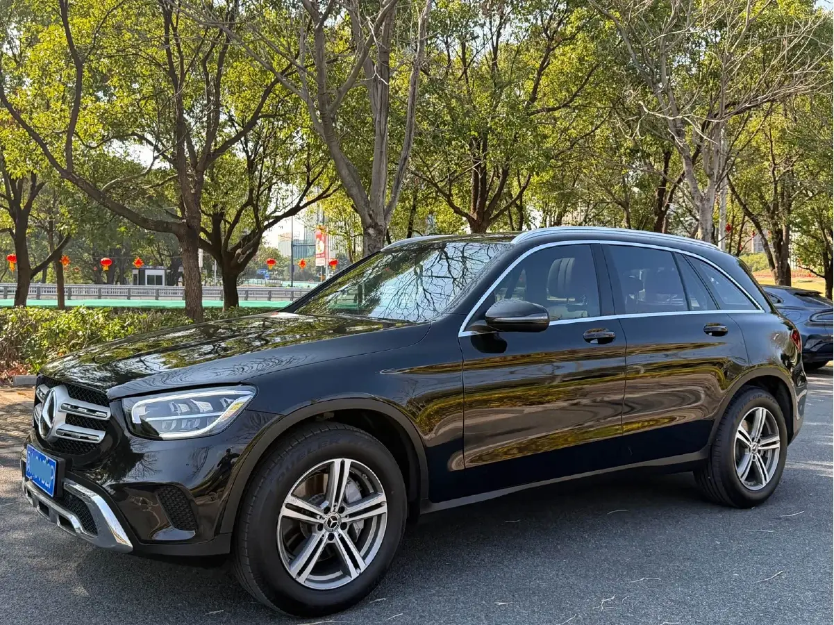 2020 Mercedes-Benz GLC Class 2.0T 197HP L4 9AT