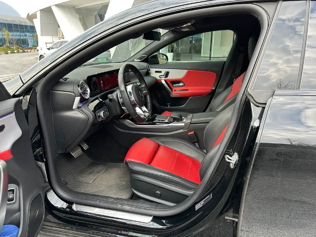 2023 Mercedes-Benz CLA AMG 2.0T 306HP L4 7DCT,autocango,china used car exporter,china ev exporter,chinese used car exporter,chinese used ev exporter