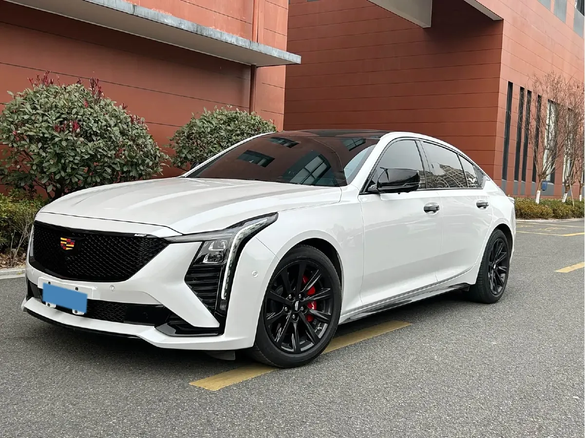 2024 Cadillac CT5 2.0T 237HP L4 10AT,autocango,china used car exporter,china ev exporter,chinese used car exporter,chinese used ev exporter