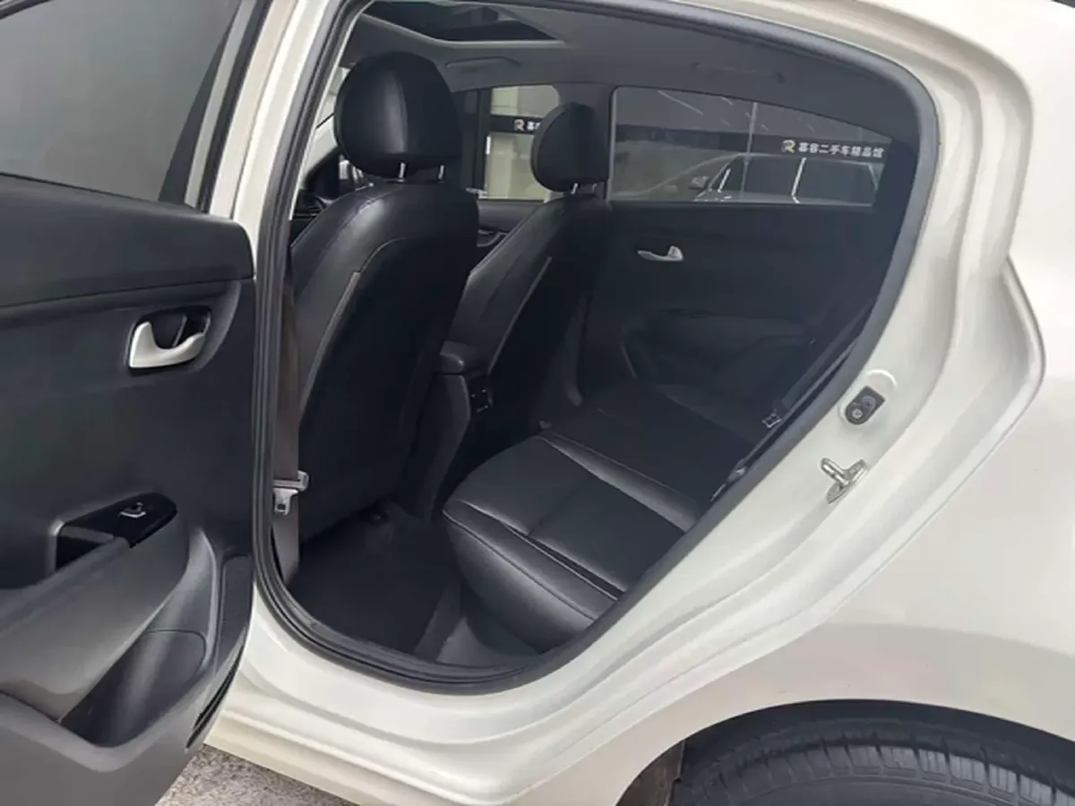 2017 Kia K2 1.4L 100HP L4 6AT,autocango,china used car exporter,china ev exporter,chinese used car exporter,chinese used ev exporter