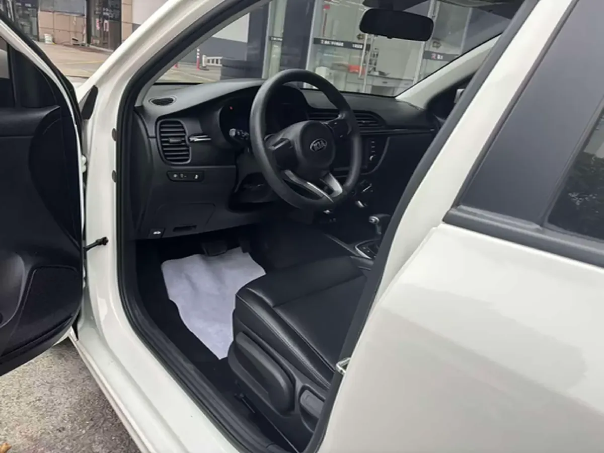 2017 Kia K2 1.4L 100HP L4 6AT,autocango,china used car exporter,china ev exporter,chinese used car exporter,chinese used ev exporter