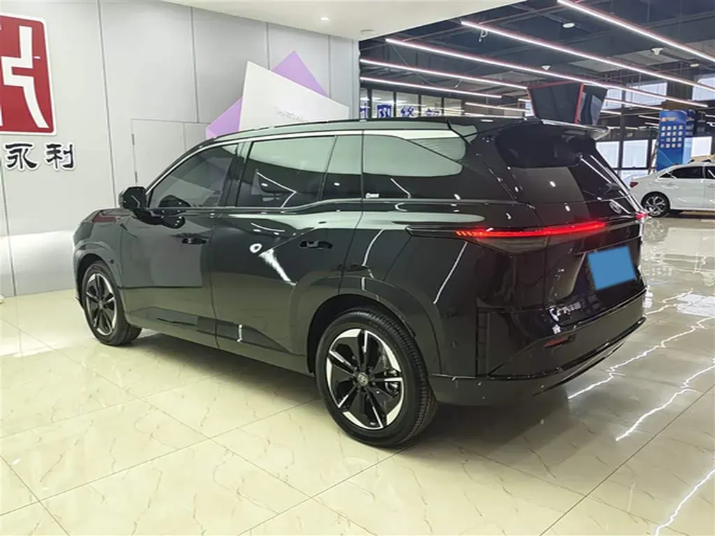 2025 Toyota BZ3X BEV 58.37KWH,autocango,china used car exporter,china ev exporter,chinese used car exporter,chinese used ev exporter