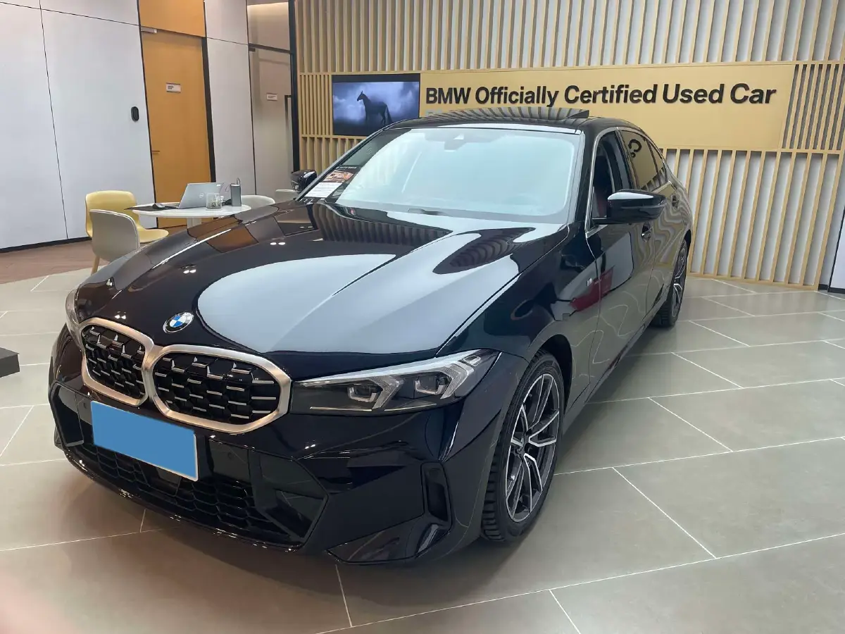 2025 BMW 3 Series 2.0T 184HP L4 8AT