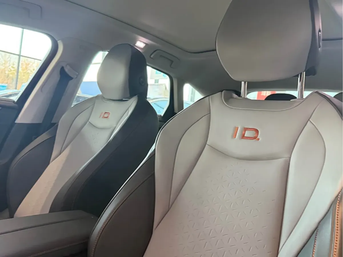 2024 Volkswagen ID.7 Vizzion BEV 84.8KWH,autocango,china used car exporter,china ev exporter,chinese used car exporter,chinese used ev exporter