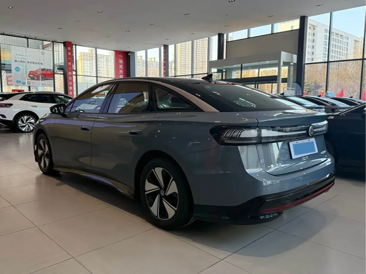 2024 Volkswagen ID.7 Vizzion BEV 84.8KWH,autocango,china used car exporter,china ev exporter,chinese used car exporter,chinese used ev exporter