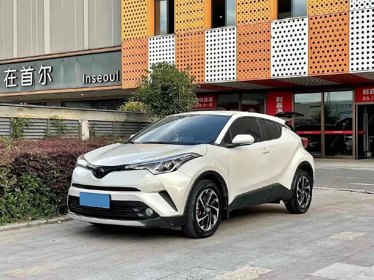 2018 Toyota Izoa 2.0L 171HP L4 CVT