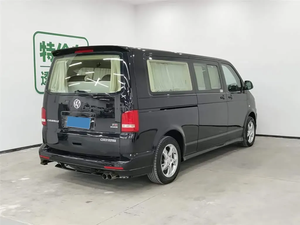 2015 Volkswagen Caravelle 2.0T 204HP L4 7DCT,autocango,china used car exporter,china ev exporter,chinese used car exporter,chinese used ev exporter