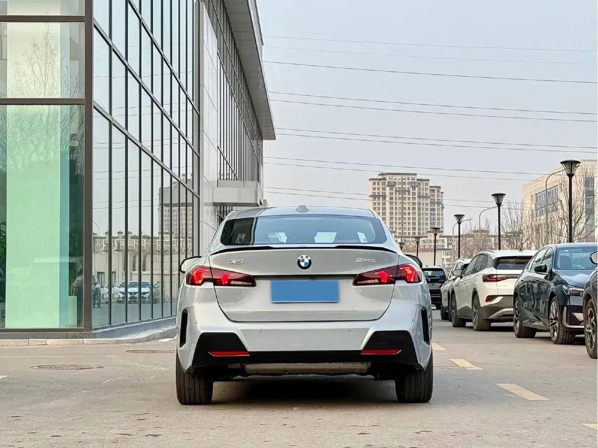 2025 BMW 2 Series 2.0T 204HP L4 7DCT,autocango,china used car exporter,china ev exporter,chinese used car exporter,chinese used ev exporter