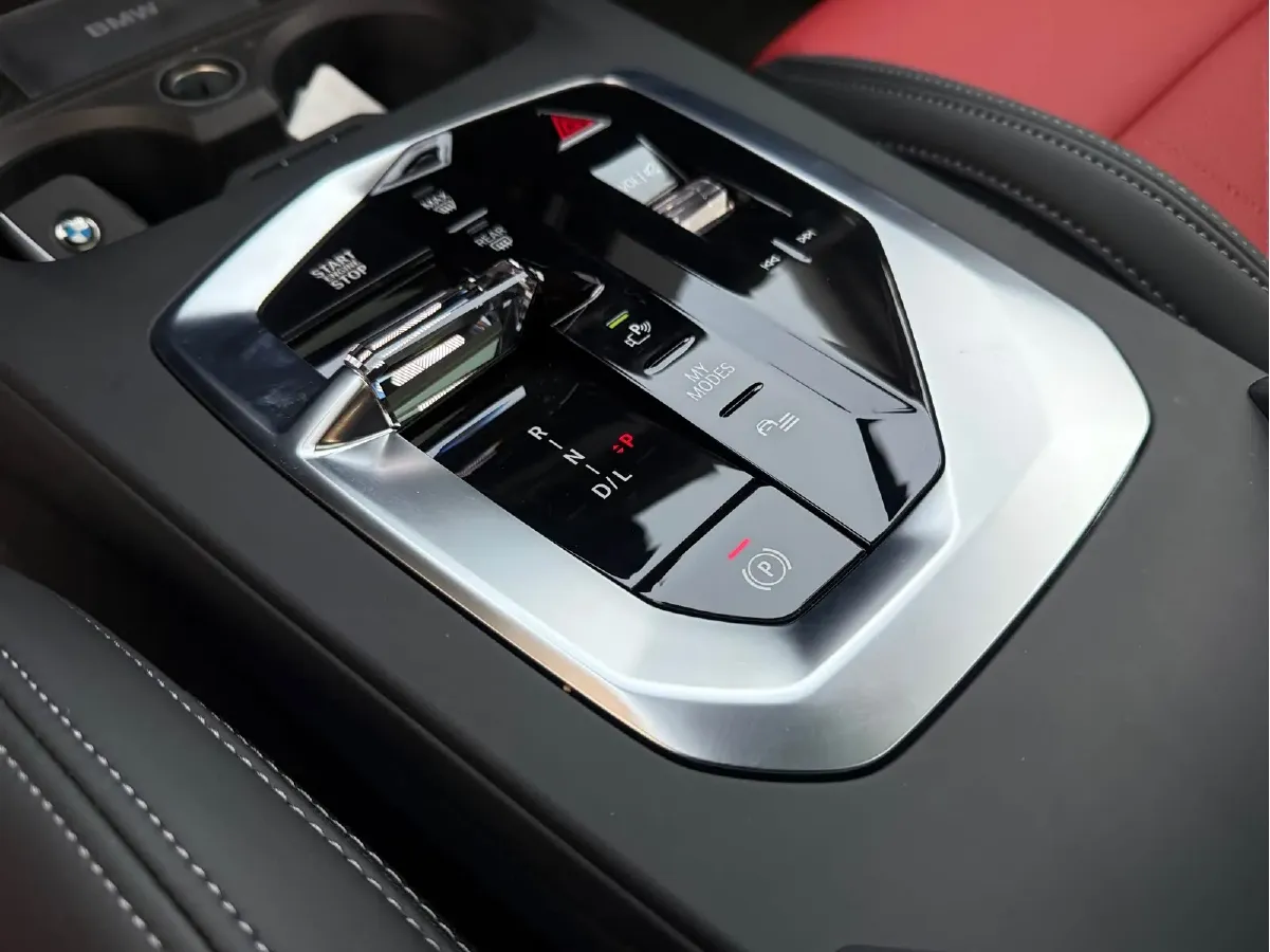 2025 BMW 2 Series 2.0T 204HP L4 7DCT,autocango,china used car exporter,china ev exporter,chinese used car exporter,chinese used ev exporter