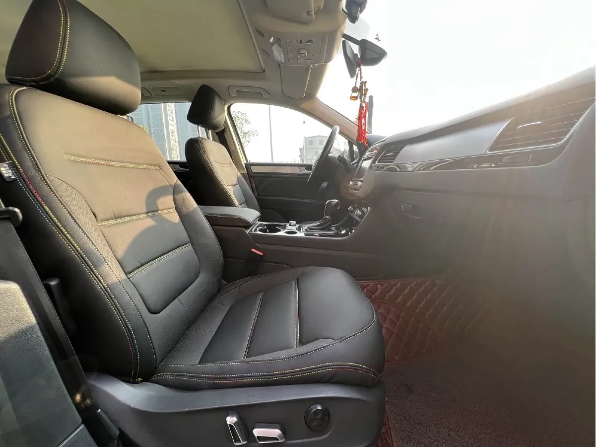 2016 Volkswagen Touareg 3.0T 320HP V6 8AT,autocango,china used car exporter,china ev exporter,chinese used car exporter,chinese used ev exporter