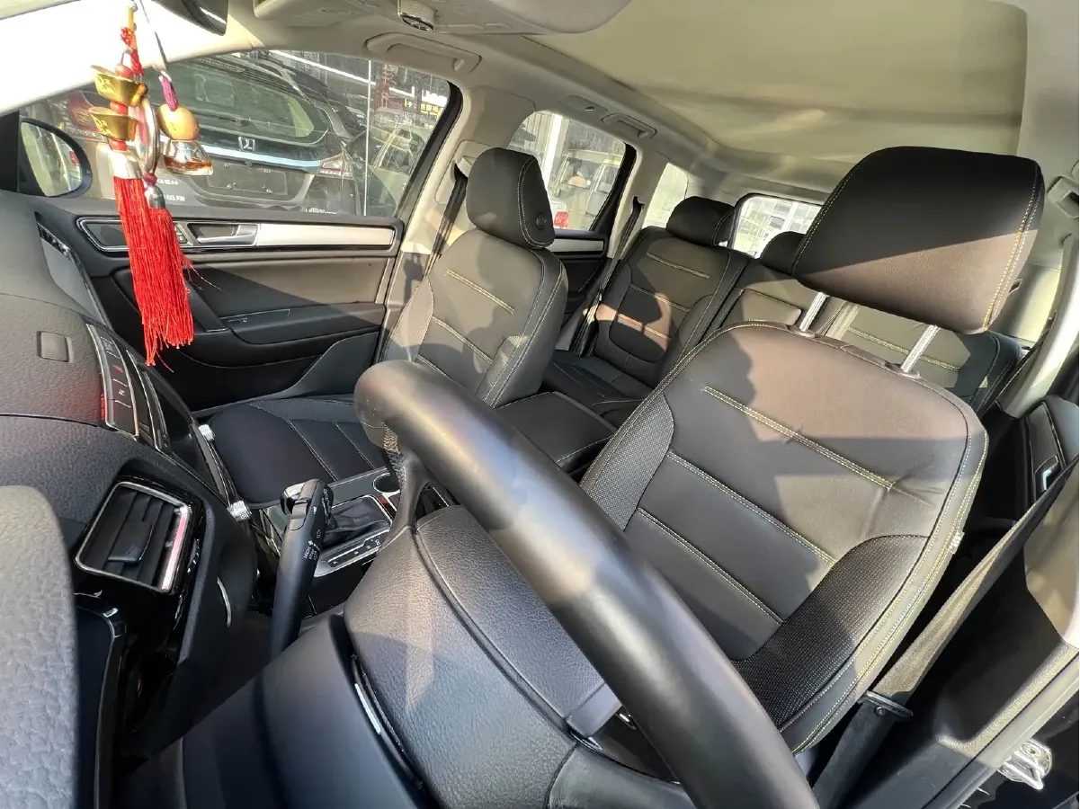 2016 Volkswagen Touareg 3.0T 320HP V6 8AT,autocango,china used car exporter,china ev exporter,chinese used car exporter,chinese used ev exporter