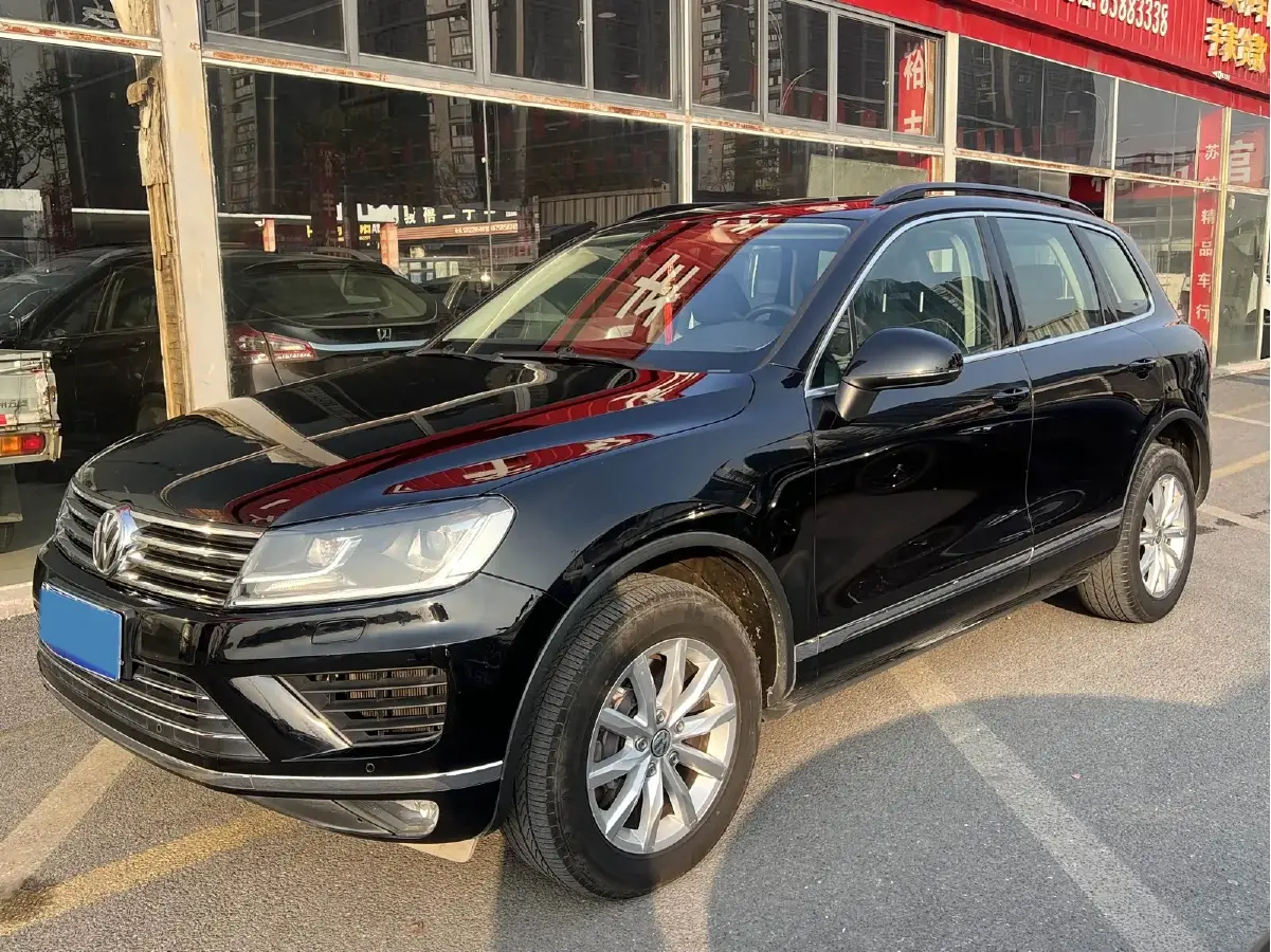 2016 Volkswagen Touareg 3.0T 320HP V6 8AT