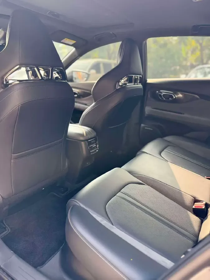 2023 GAC Trumpchi Empow 2.0T 265HP L4 8AT,autocango,china used car exporter,china ev exporter,chinese used car exporter,chinese used ev exporter