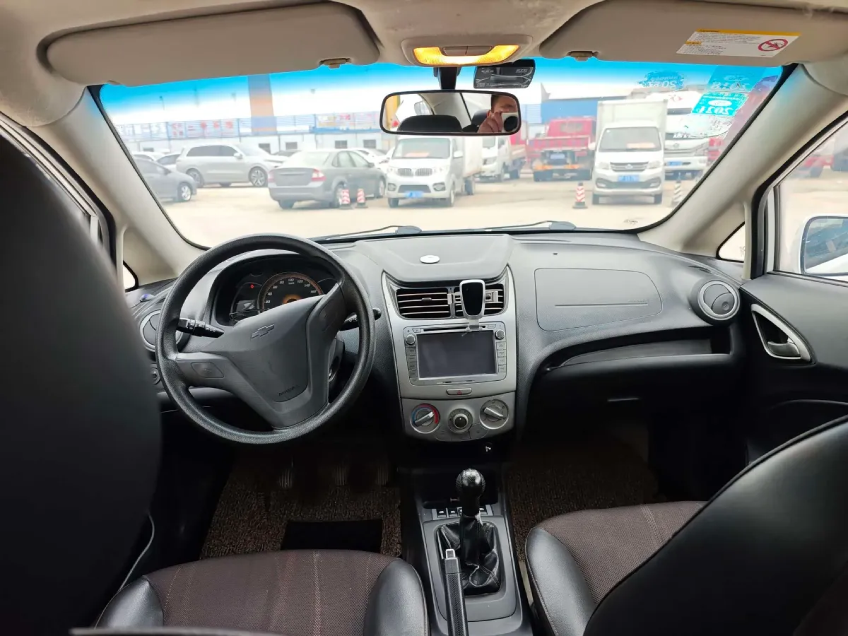 2013 Chevrolet Sail 1.4L 103HP L4 5MT,autocango,china used car exporter,china ev exporter,chinese used car exporter,chinese used ev exporter