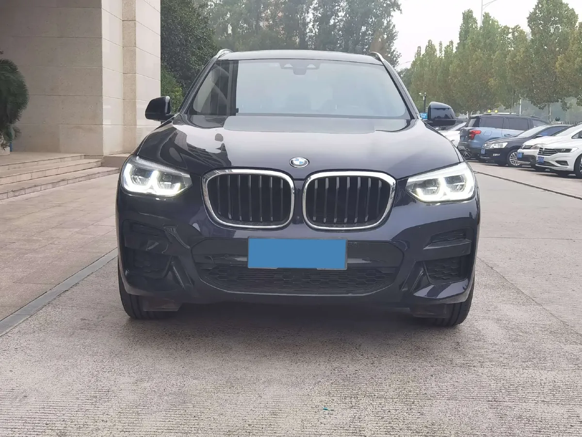 2021 BMW X3 2.0T 252HP L4 8AT,autocango,china used car exporter,china ev exporter,chinese used car exporter,chinese used ev exporter
