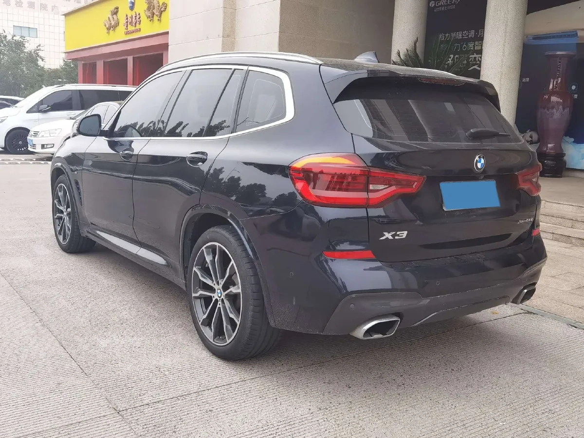 2021 BMW X3 2.0T 252HP L4 8AT,autocango,china used car exporter,china ev exporter,chinese used car exporter,chinese used ev exporter