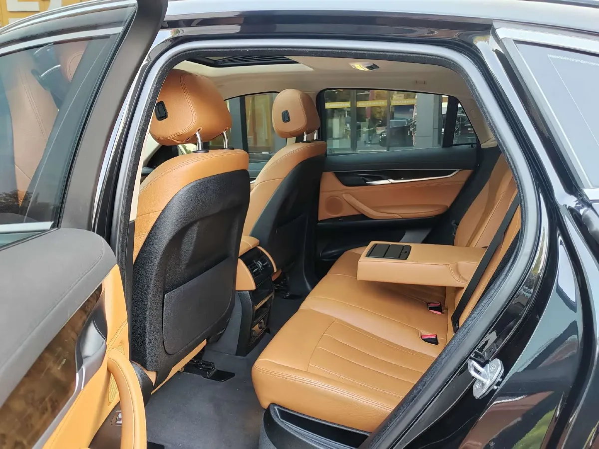 2017 BMW X6 2.0T 245HP L4 8AT,autocango,china used car exporter,china ev exporter,chinese used car exporter,chinese used ev exporter