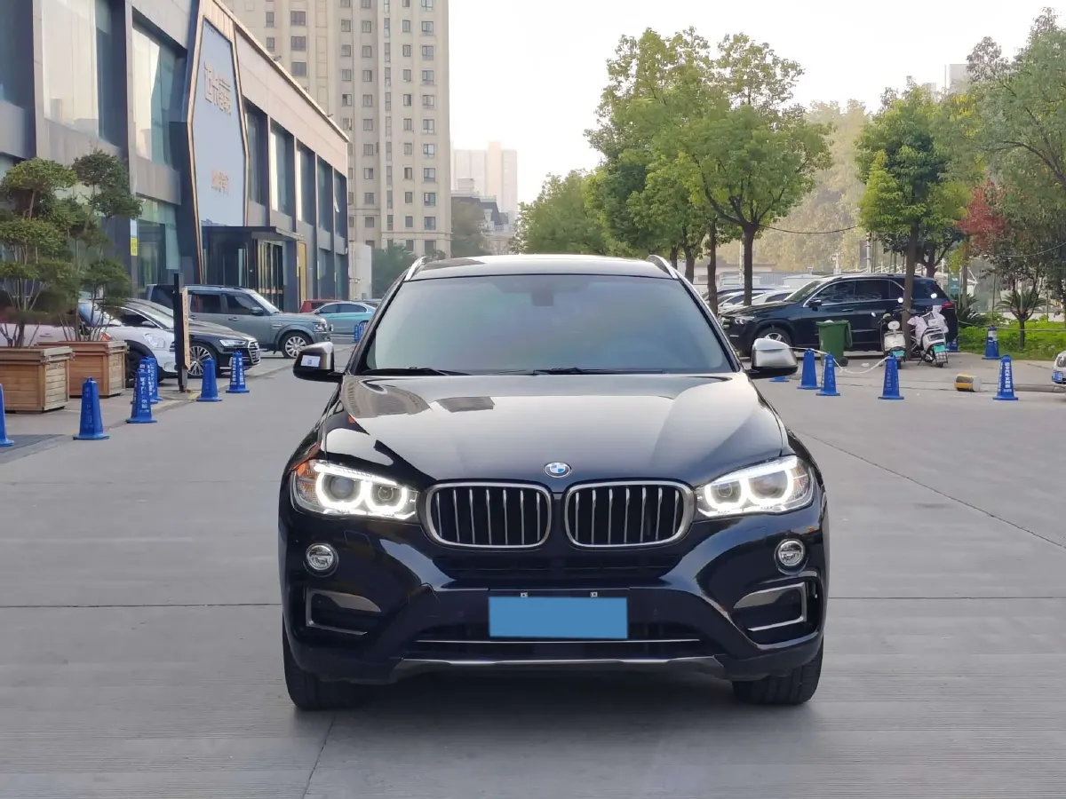 2017 BMW X6 2.0T 245HP L4 8AT,autocango,china used car exporter,china ev exporter,chinese used car exporter,chinese used ev exporter