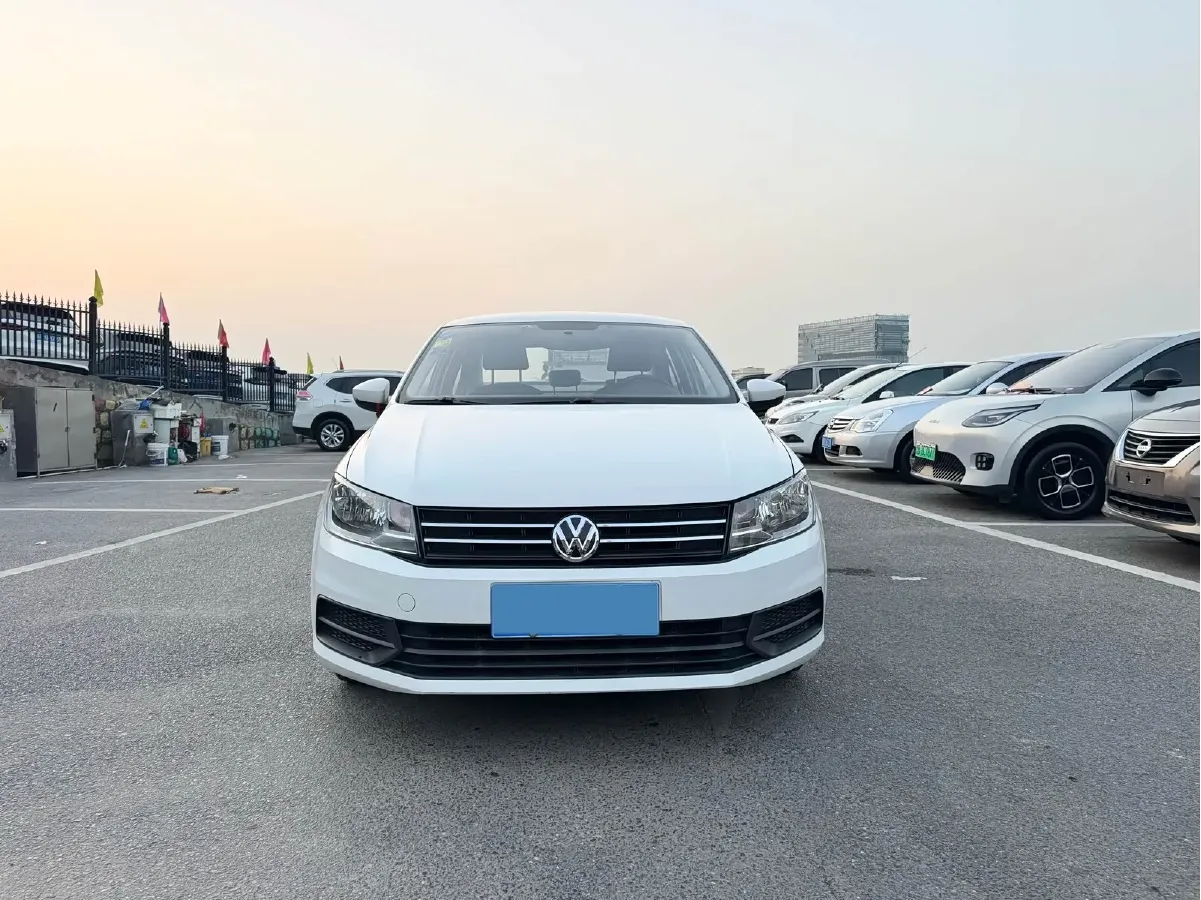 2016 Volkswagen Santana 1.6L 110HP L4 5MT,autocango,china used car exporter,china ev exporter,chinese used car exporter,chinese used ev exporter
