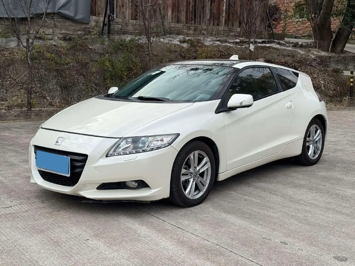 2012 Honda CR-Z 1.5L 113HP L4 CVT Hybrid