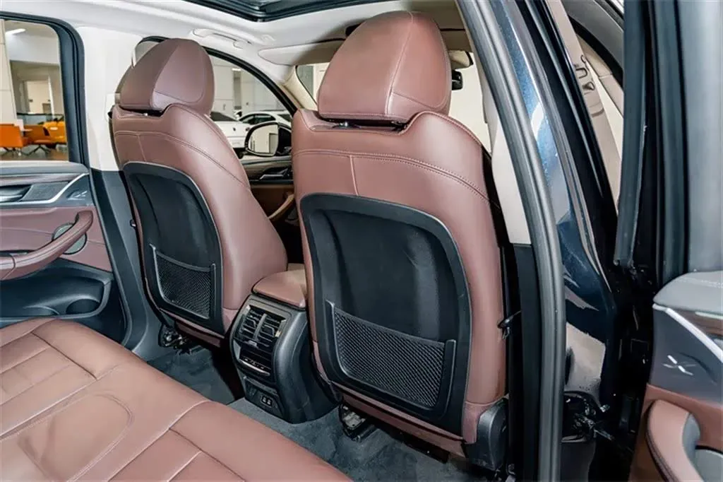 2020 BMW X3 2.0T 224HP L4 8AT,autocango,china used car exporter,china ev exporter,chinese used car exporter,chinese used ev exporter