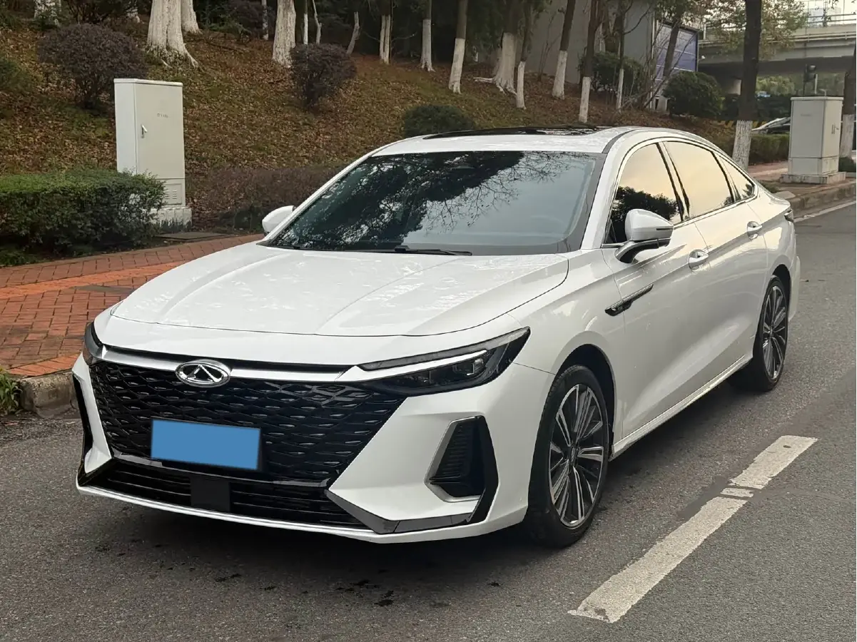 2022 Chery Arrizo 8 1.6T 197HP L4 7DCT