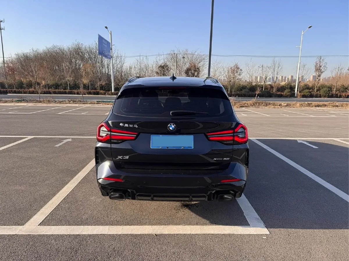 2022 BMW X3 2.0T 252HP L4 8AT,autocango,china used car exporter,china ev exporter,chinese used car exporter,chinese used ev exporter