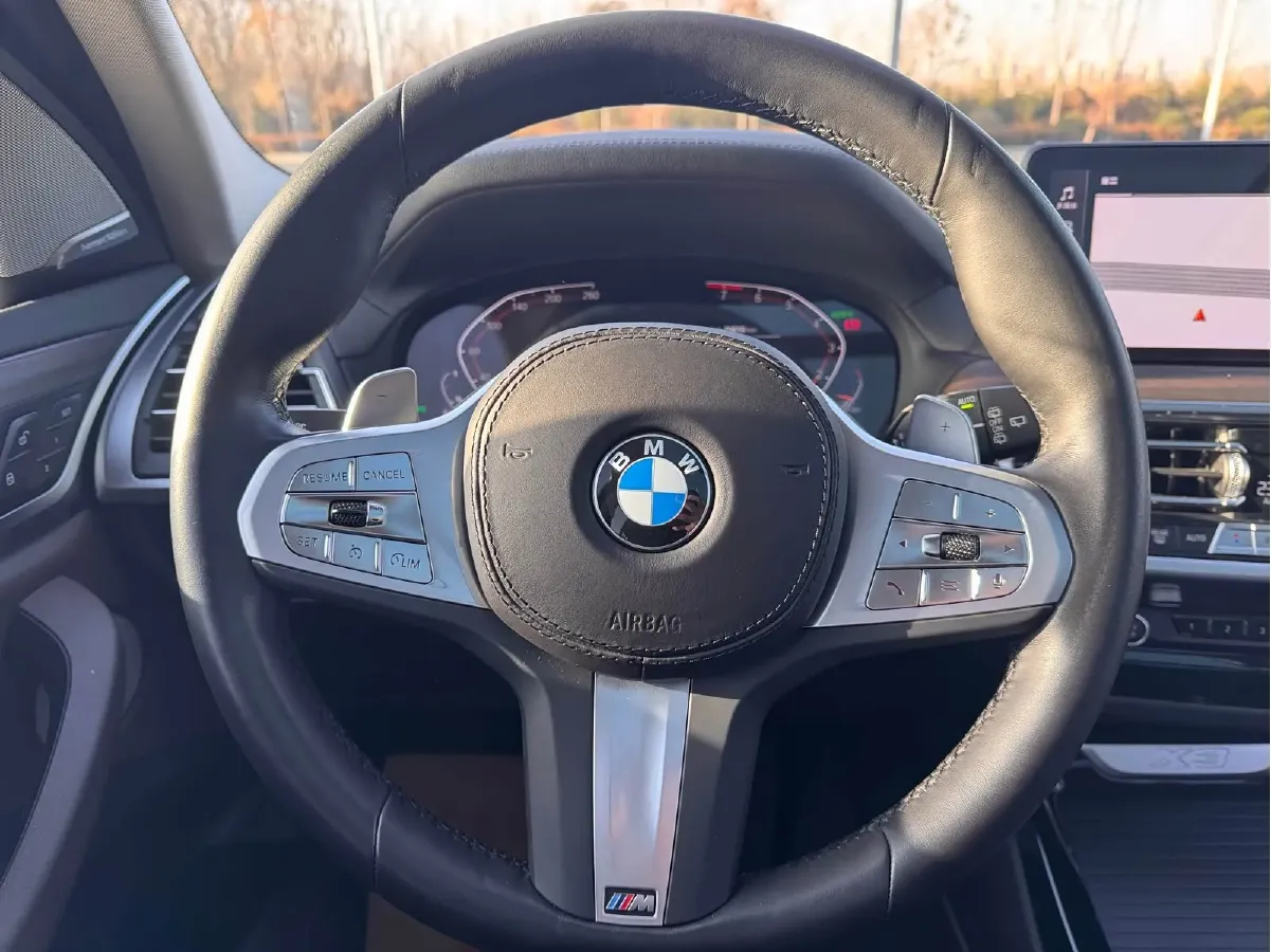 2022 BMW X3 2.0T 252HP L4 8AT,autocango,china used car exporter,china ev exporter,chinese used car exporter,chinese used ev exporter