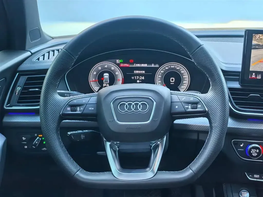 2022 Audi Q5L Sportback 2.0T 252HP L4 7DCT,autocango,china used car exporter,china ev exporter,chinese used car exporter,chinese used ev exporter