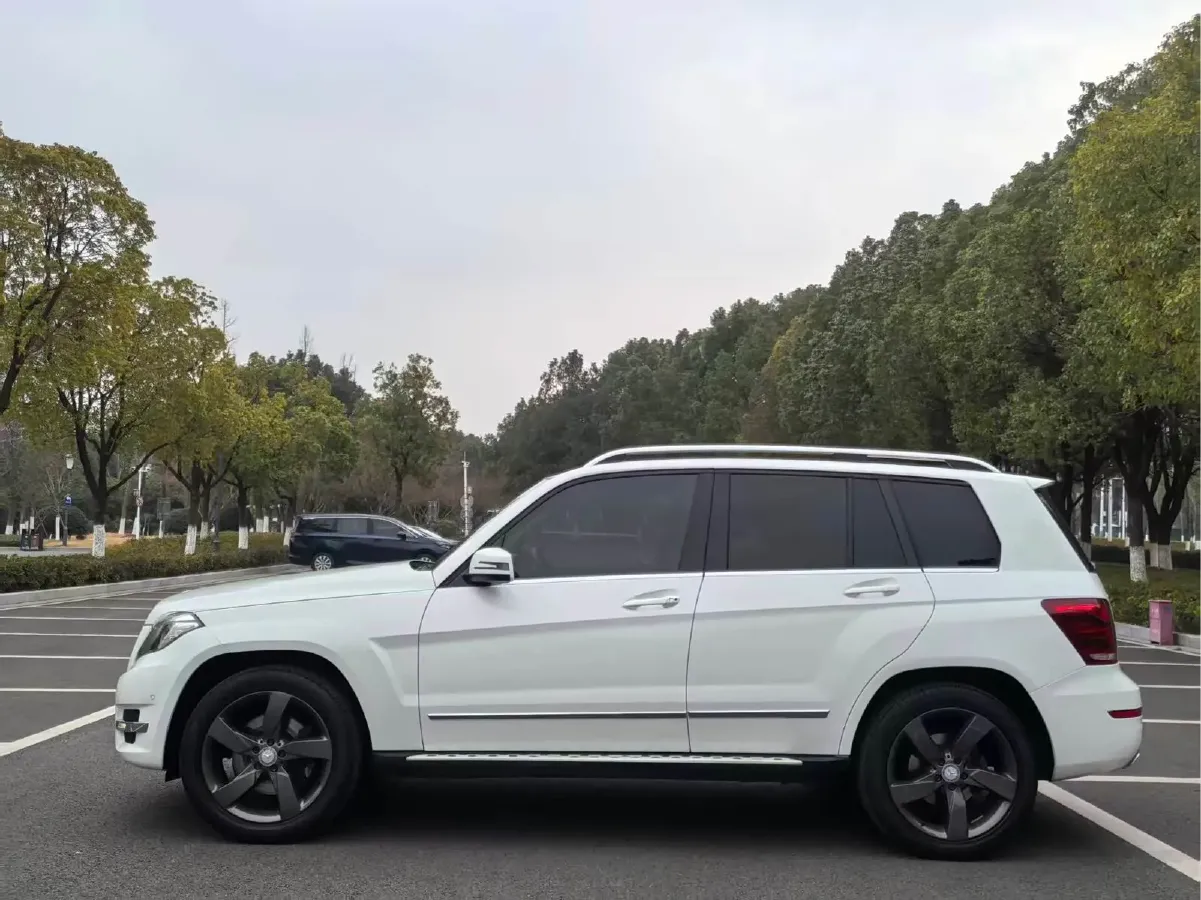 2013 Mercedes-Benz GLK Class 3.0L 245HP V6 7AT,autocango,china used car exporter,china ev exporter,chinese used car exporter,chinese used ev exporter