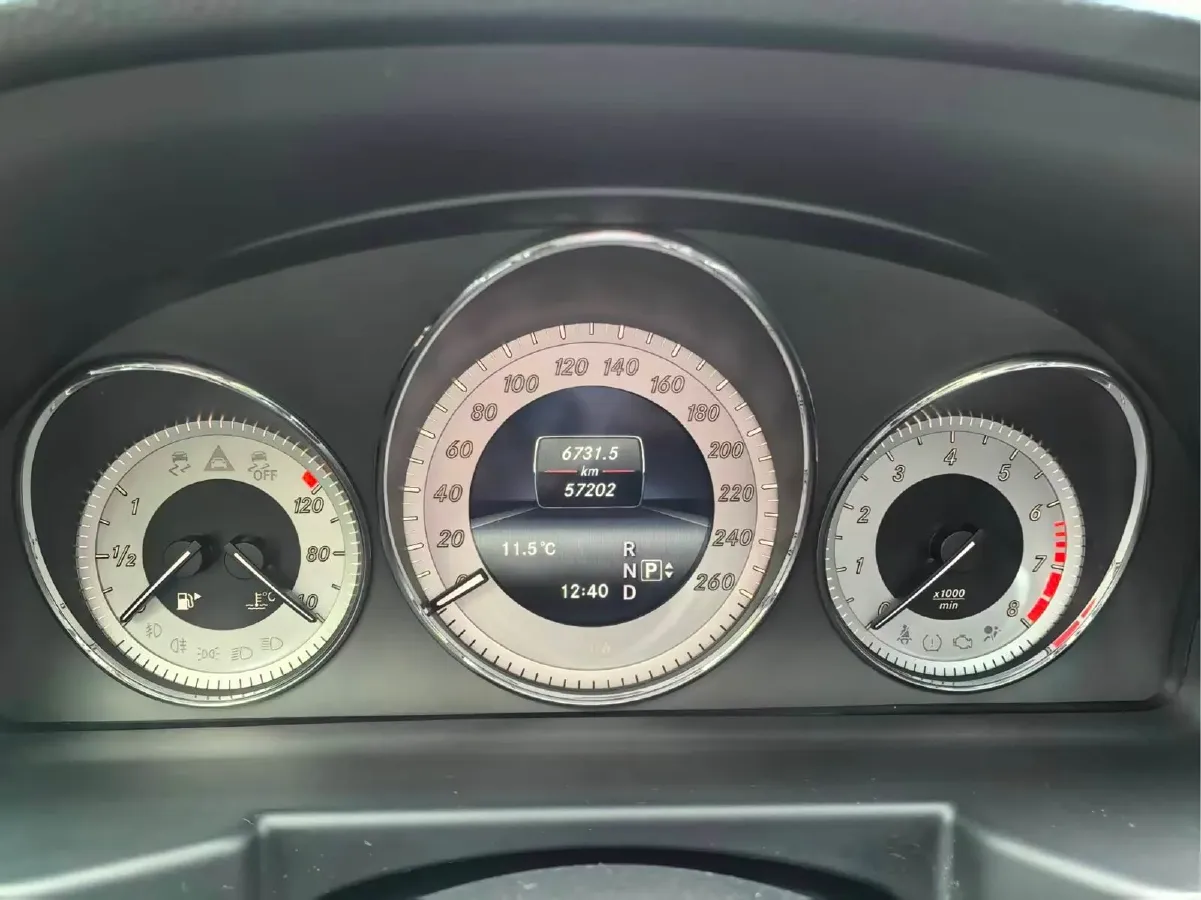 2013 Mercedes-Benz GLK Class 3.0L 245HP V6 7AT,autocango,china used car exporter,china ev exporter,chinese used car exporter,chinese used ev exporter