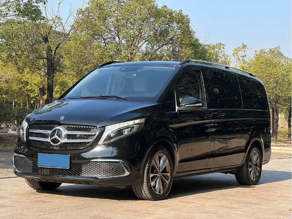 2021 Mercedes-Benz V Class 2.0T 211HP L4 9AT
