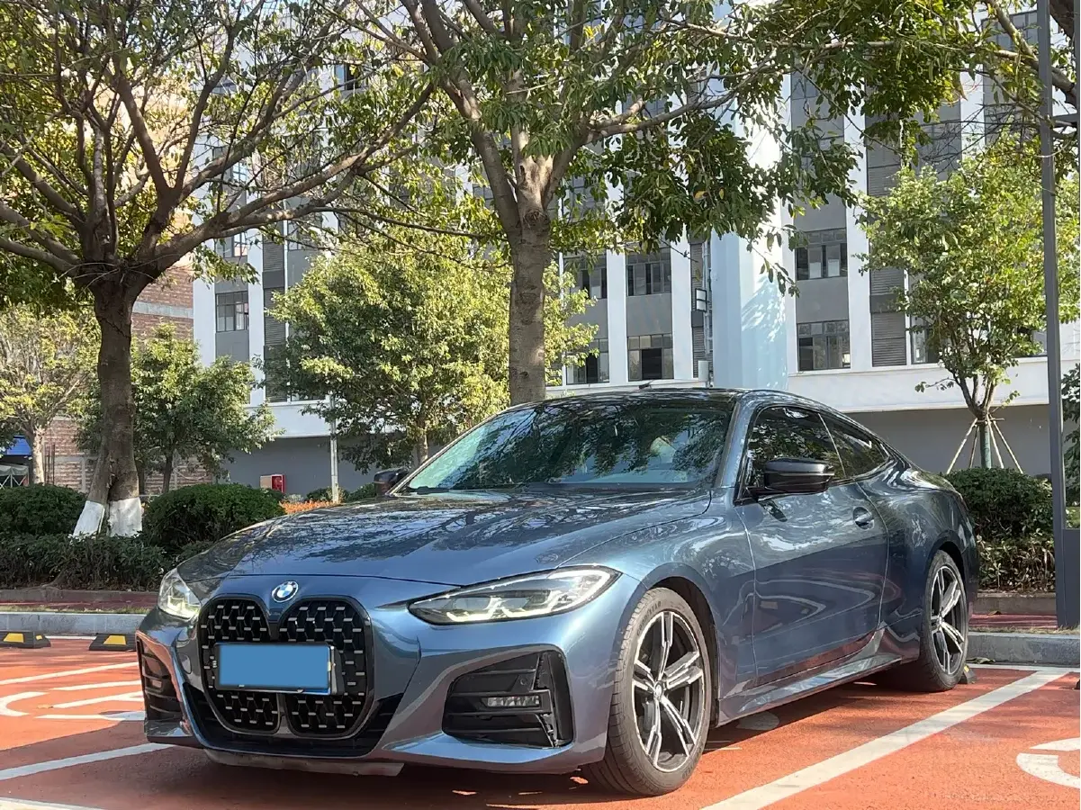 2022 BMW 4 Series 2.0T 184HP L4 8AT