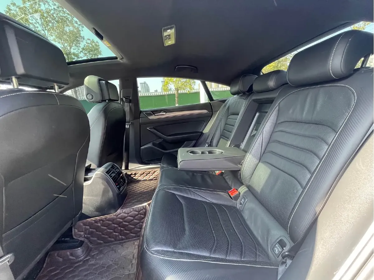 2020 Volkswagen CC 2.0T 186HP L4 7DCT,autocango,china used car exporter,china ev exporter,chinese used car exporter,chinese used ev exporter