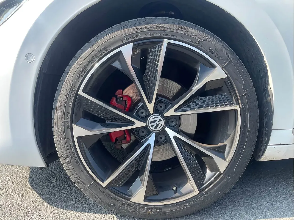 2020 Volkswagen CC 2.0T 186HP L4 7DCT,autocango,china used car exporter,china ev exporter,chinese used car exporter,chinese used ev exporter