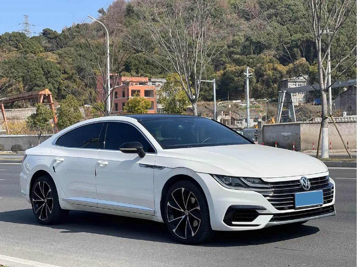 2020 Volkswagen CC 2.0T 186HP L4 7DCT