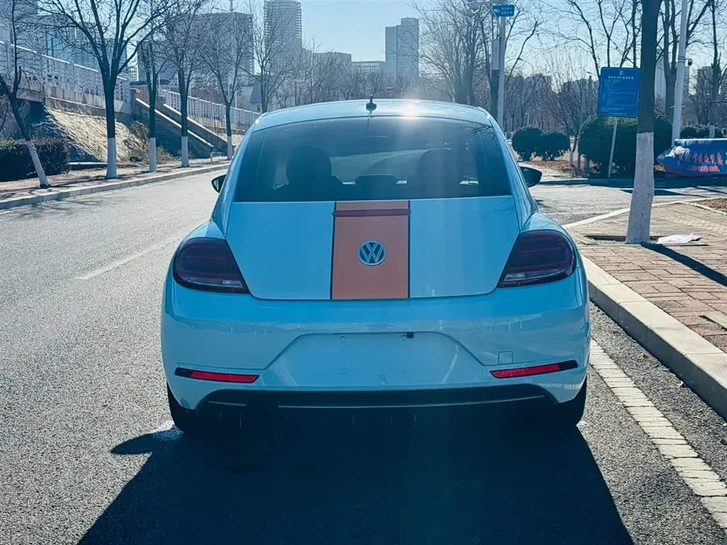 2018 Volkswagen Beetle 1.2T 105HP L4 7DCT,autocango,china used car exporter,china ev exporter,chinese used car exporter,chinese used ev exporter